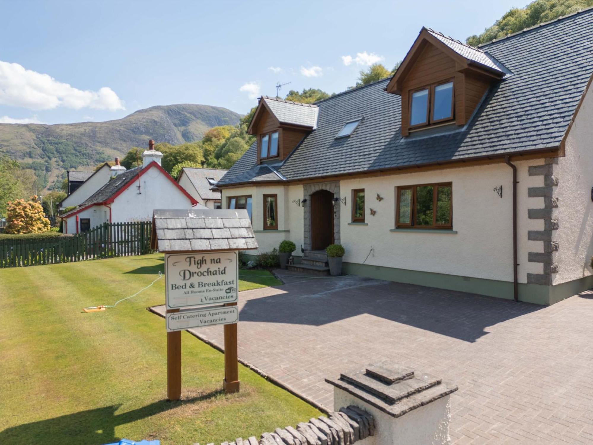 Tigh Na Drochaid, Glen Nevis - Entire Apartment Fort William Exteriér fotografie